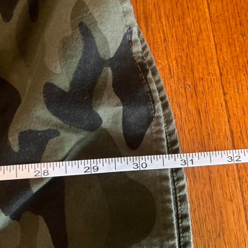Green camouflage button-up shirt #camouflage pattern, military - Picture 6 of 7